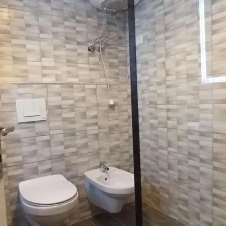 Apartamento Perla 6 - 80 Mt From The Sea Golem (Tirana)