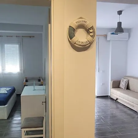 Perla 6 - 80 Mt From The Sea Apartamento Golem (Tirana)
